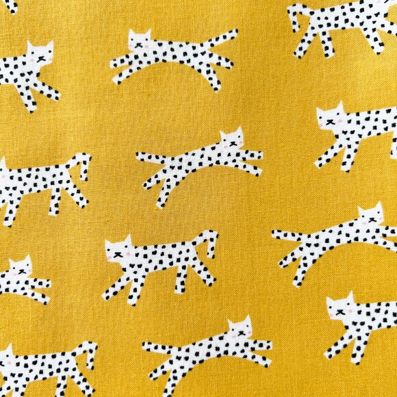 0.6 yd - Ruby Star Society - Darlings 2 - Cats - Golden - Fabric - Picture 4 of 4